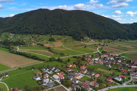 Šmartno ob Paki_panorama__foto_tomo jeseničnik_visitsavinjska (10)